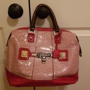 GUESS arm purse (no strap)
